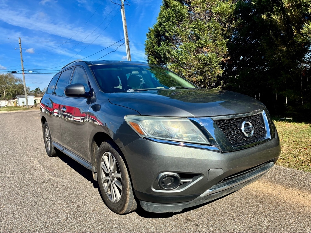 Nissan Pathfinder 2WD 4dr S 2015
