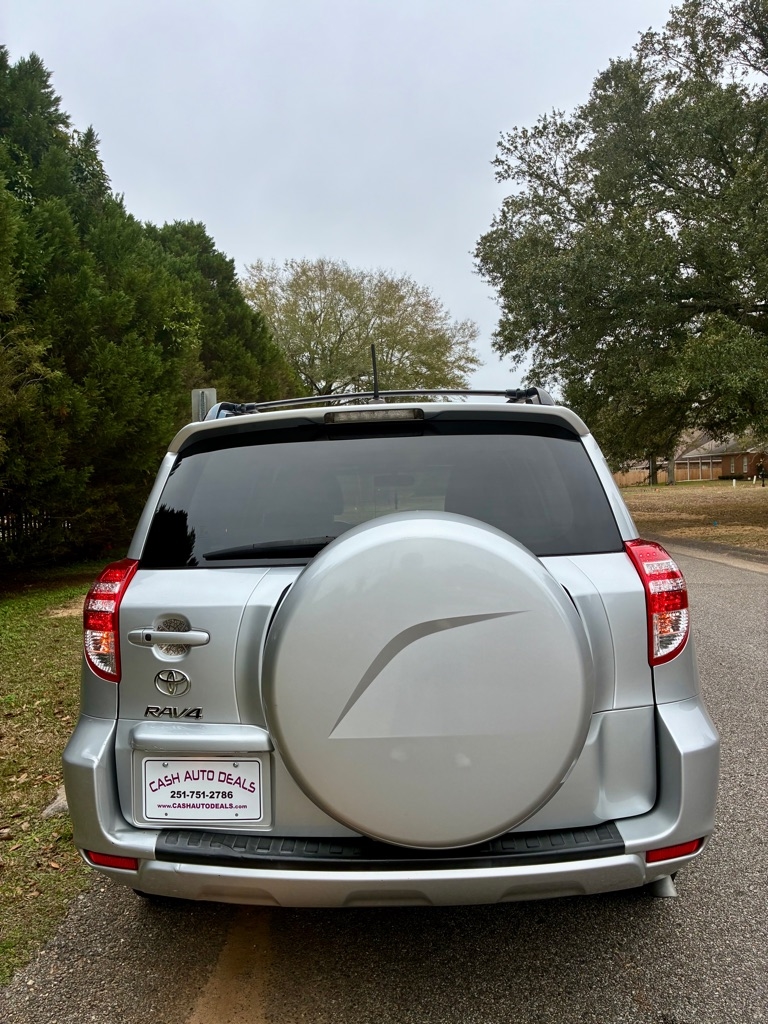 Toyota RAV4 FWD 4dr I4 Limited (Natl) 2012