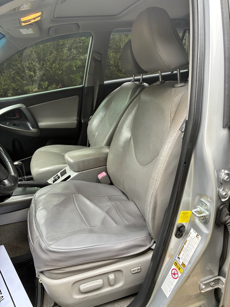 Toyota RAV4 FWD 4dr I4 Limited (Natl) 2012