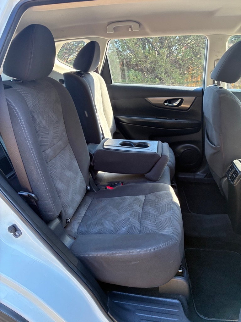 Nissan Rogue FWD 4dr S 2016