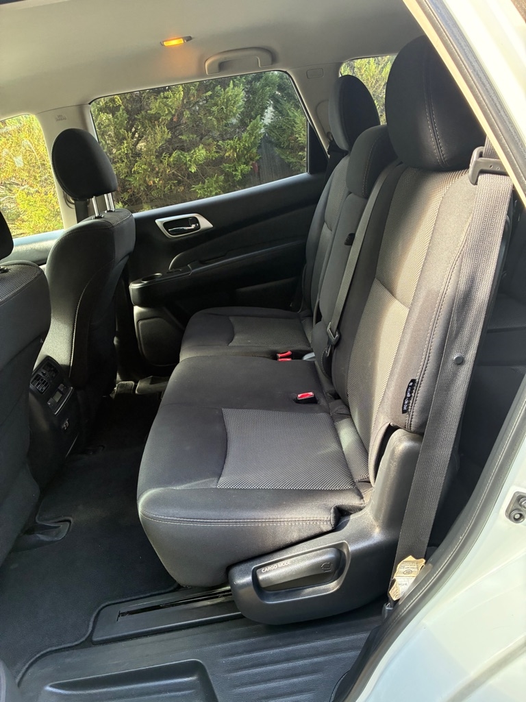 Nissan Pathfinder FWD S 2019