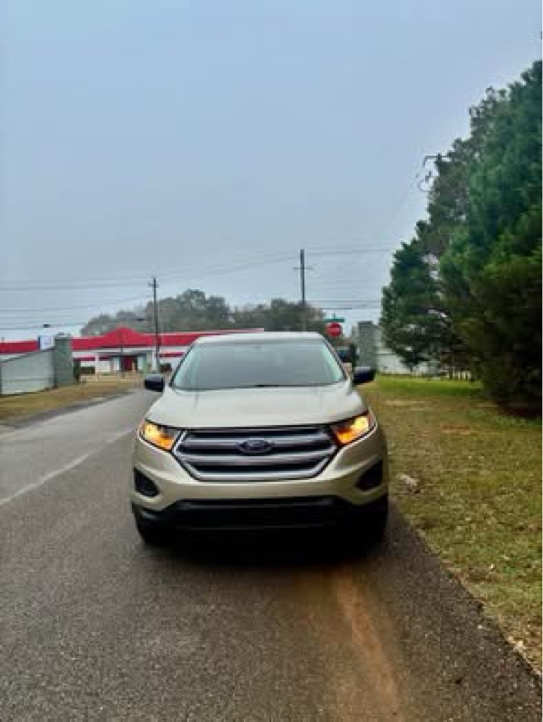 Ford Edge SE FWD 2018
