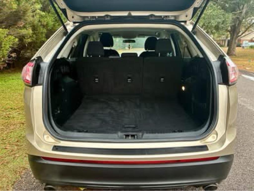 Ford Edge photo 10