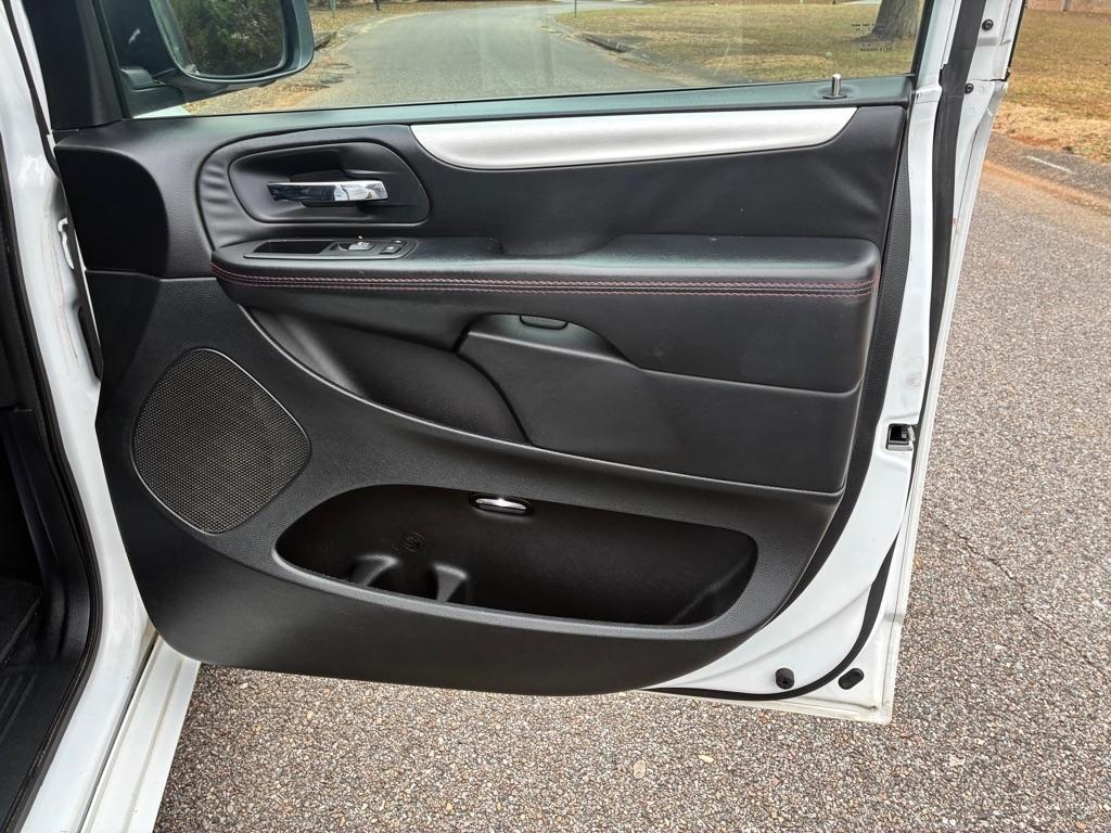 Dodge Grand Caravan 4dr Wgn R/T 2016