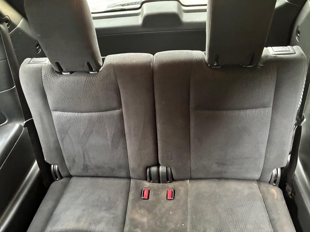 Nissan Pathfinder 2WD 4dr SV 2013