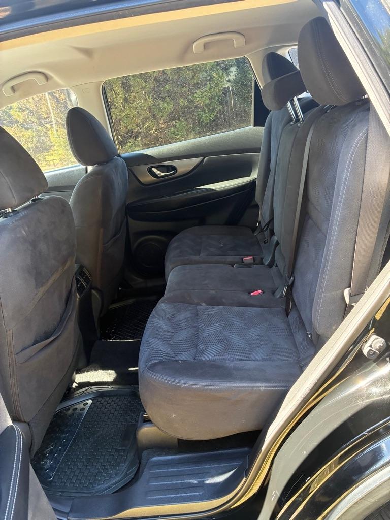 Nissan Rogue FWD 4dr S 2015