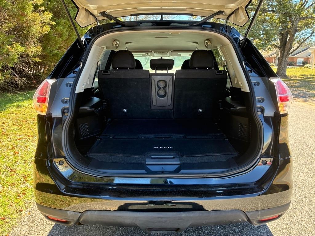 Nissan Rogue FWD 4dr S 2015