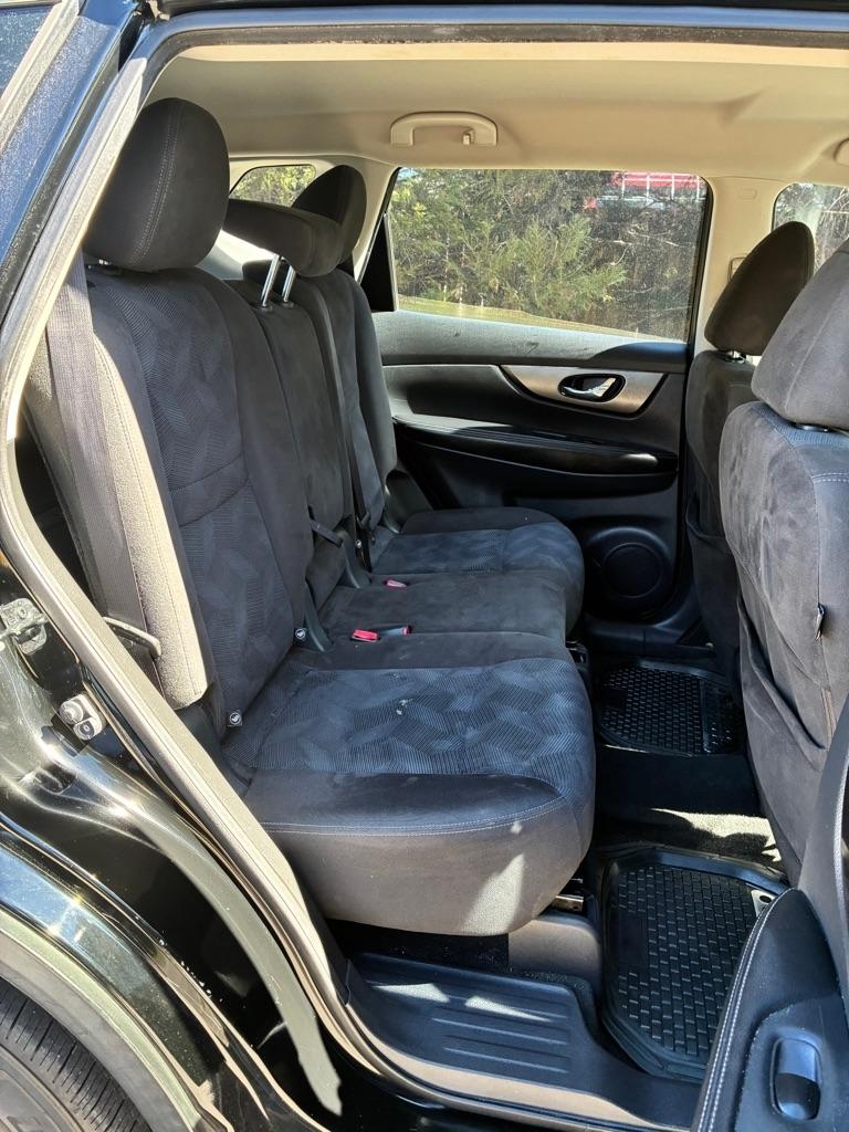 Nissan Rogue FWD 4dr S 2015