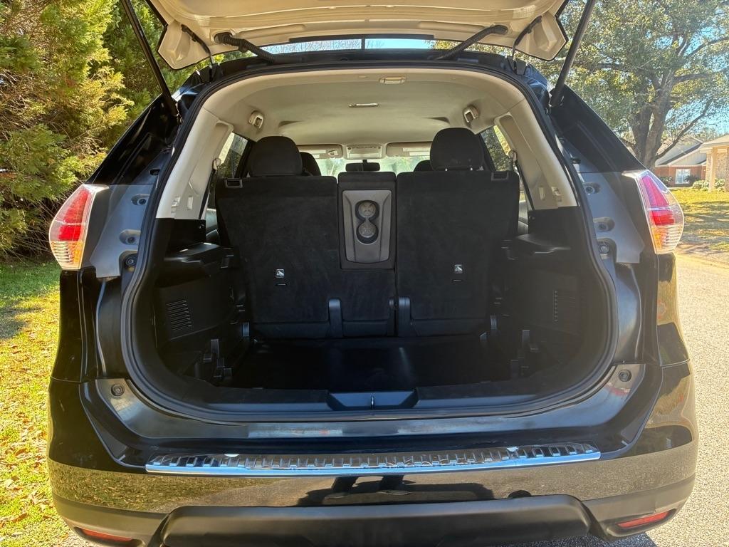 Nissan Rogue FWD 4dr S 2016