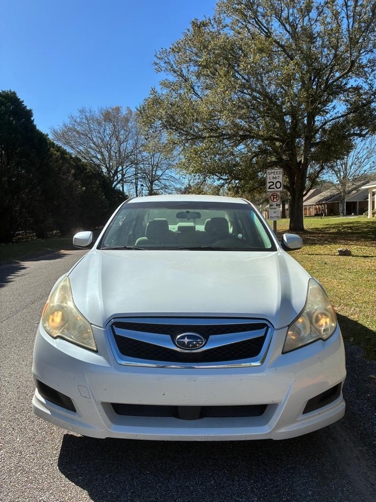 Subaru Legacy 4dr Sdn H4 Auto 2.5i Premium 2012