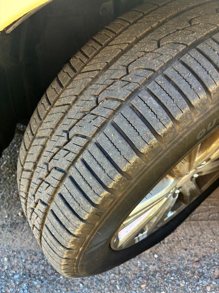 Subaru Legacy 4dr Sdn H4 Auto 2.5i Premium 2012