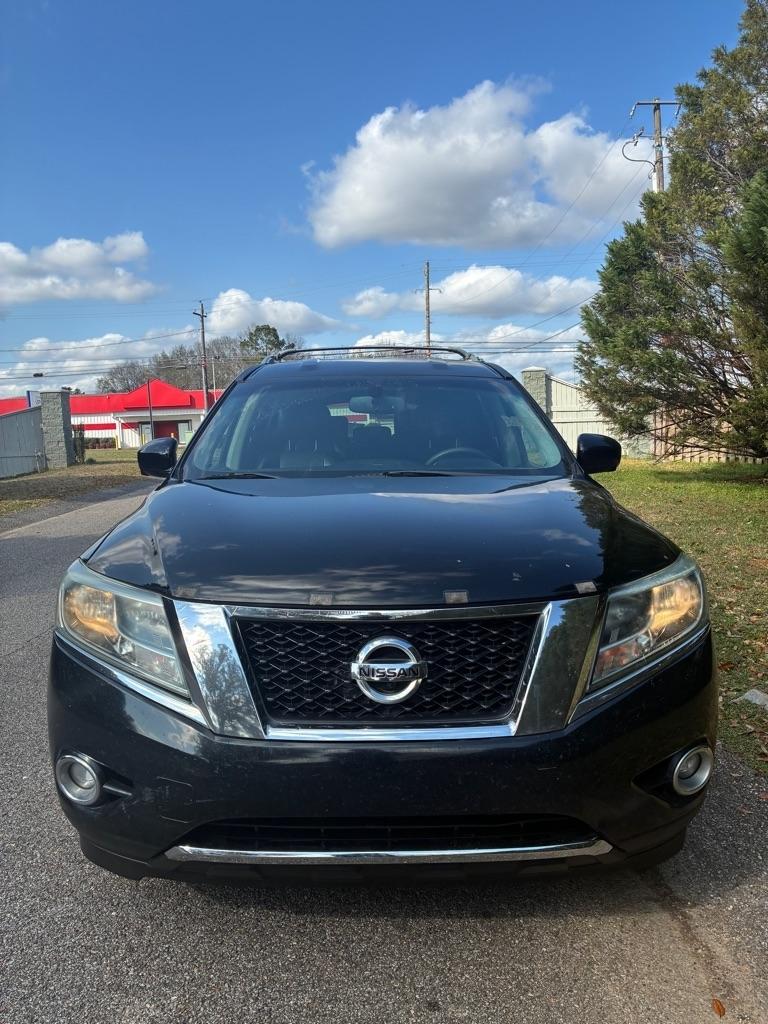 Nissan Pathfinder 2WD 4dr Platinum 2014