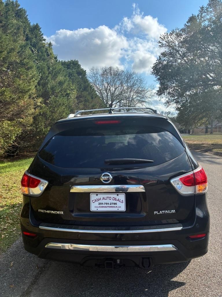 Nissan Pathfinder 2WD 4dr Platinum 2014