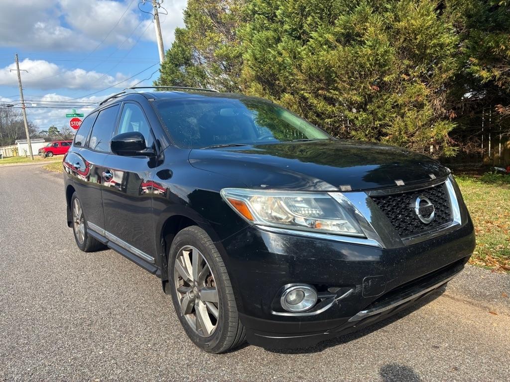 Nissan Pathfinder 2WD 4dr Platinum 2014