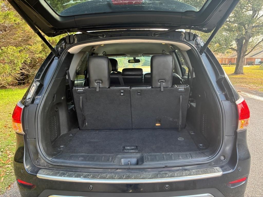 Nissan Pathfinder 2WD 4dr Platinum 2014