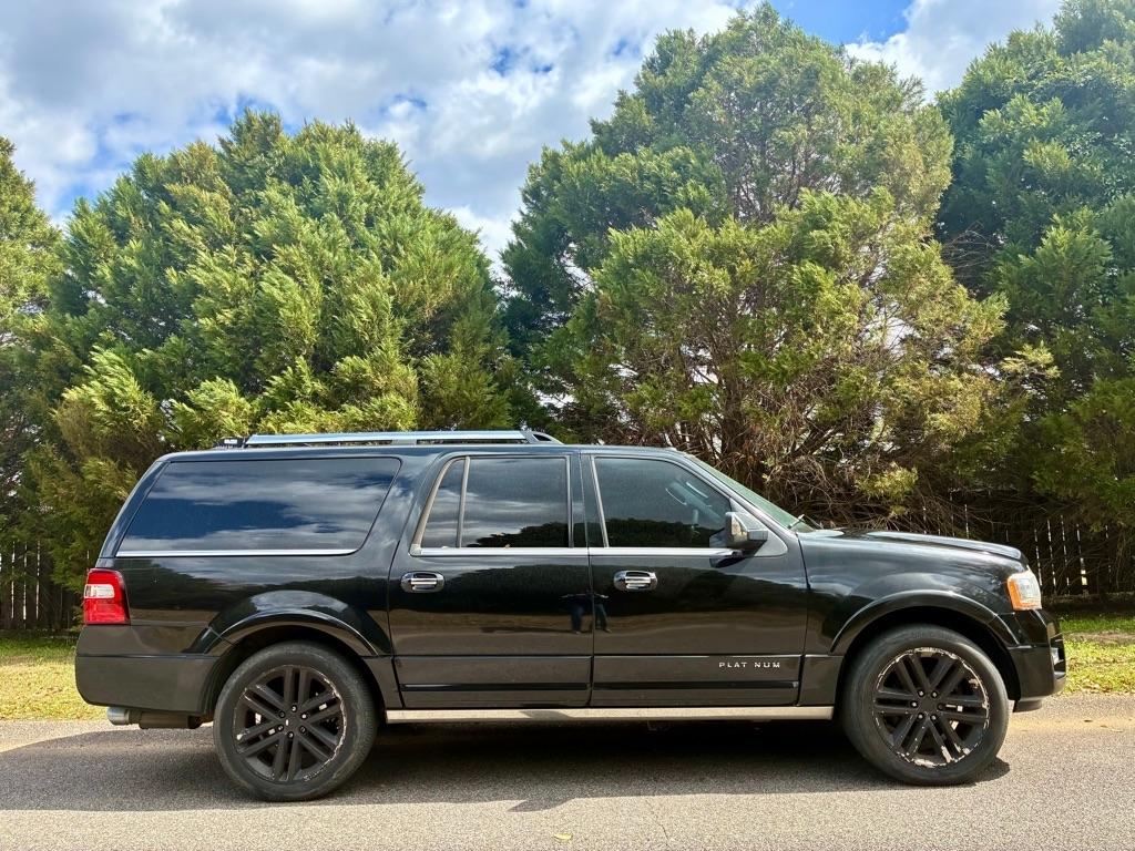 Ford Expedition EL 2WD 4dr Platinum 2015