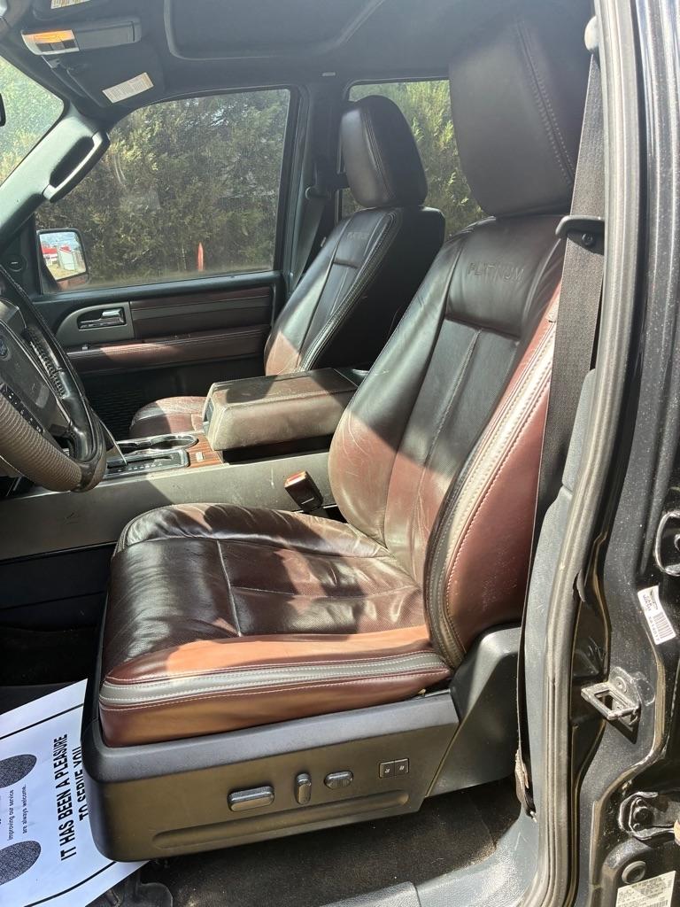Ford Expedition EL 2WD 4dr Platinum 2015
