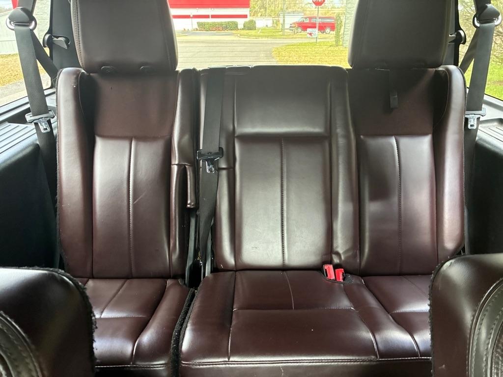 Ford Expedition EL 2WD 4dr Platinum 2015