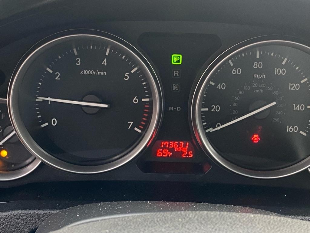 Ford Expedition EL 2WD 4dr Platinum 2015