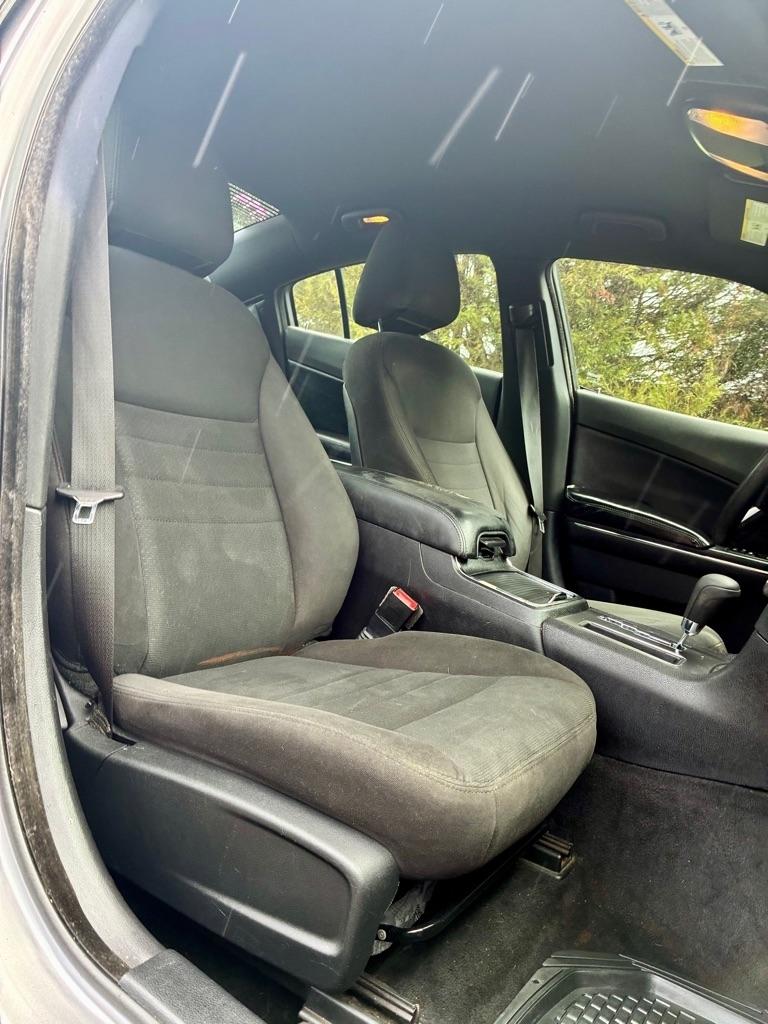 Dodge Charger 4dr Sdn SE RWD 2013