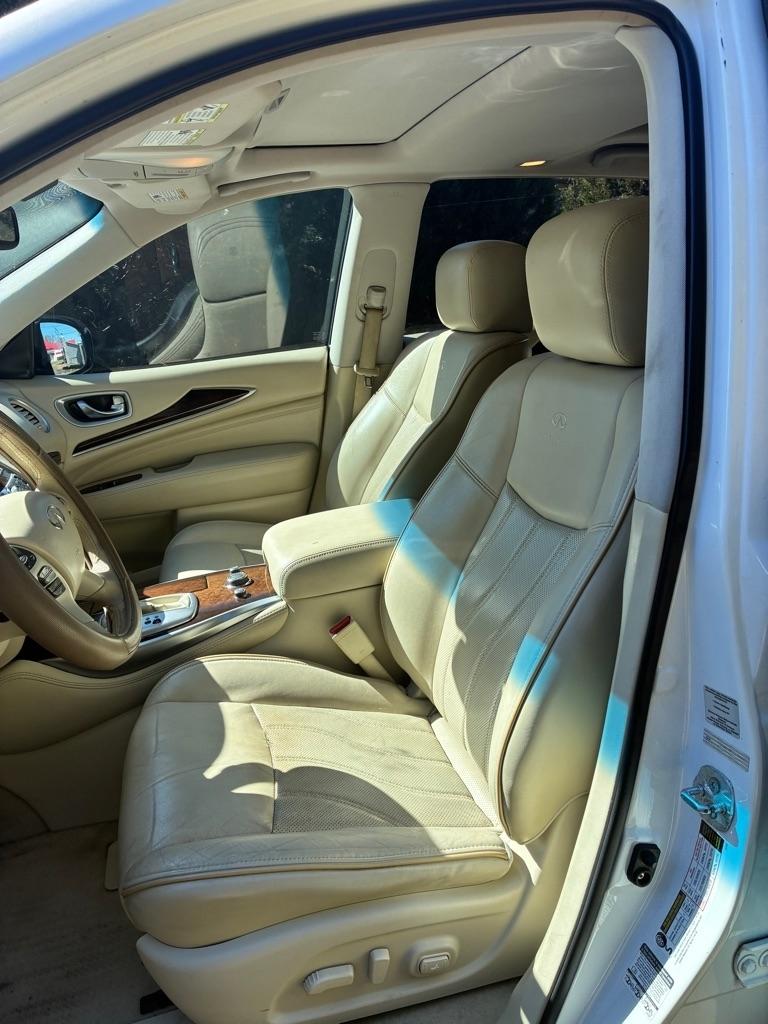 Infiniti JX35 AWD 4dr 2013