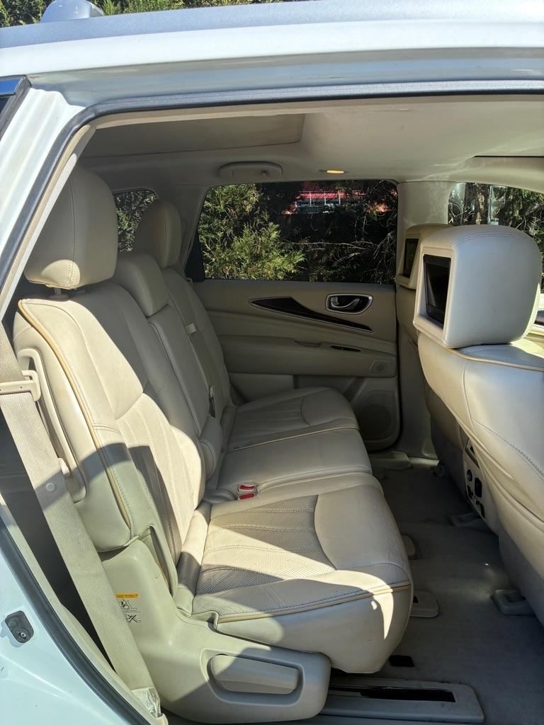 Infiniti JX35 AWD 4dr 2013