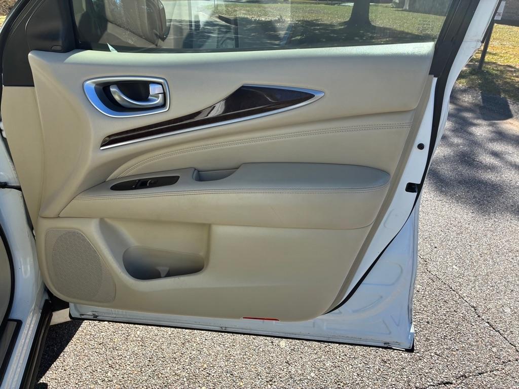 Infiniti JX35 AWD 4dr 2013