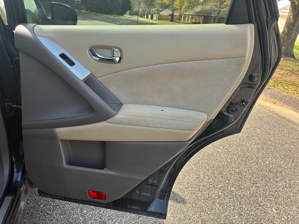 Nissan Murano 2WD 4dr S 2012