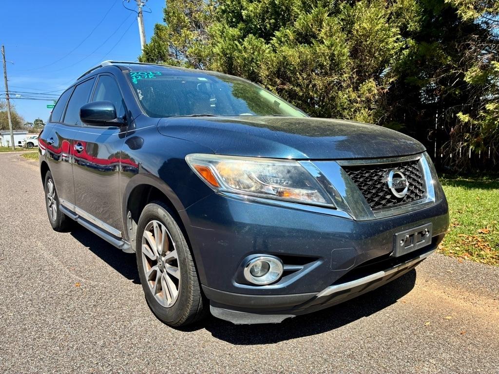 Nissan Pathfinder 2WD 4dr SL 2014