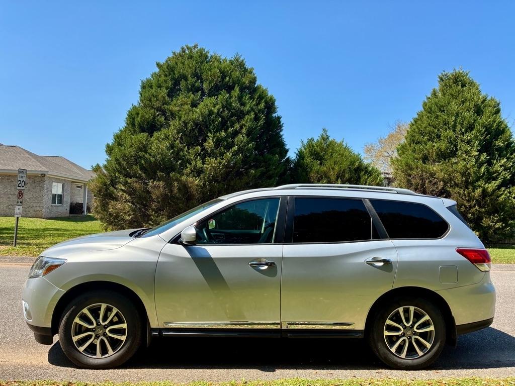 Nissan Pathfinder 4WD 4dr SL 2014