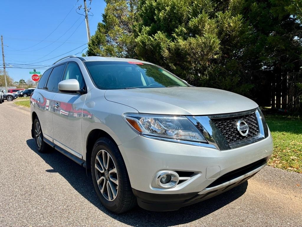 Nissan Pathfinder 4WD 4dr SL 2014