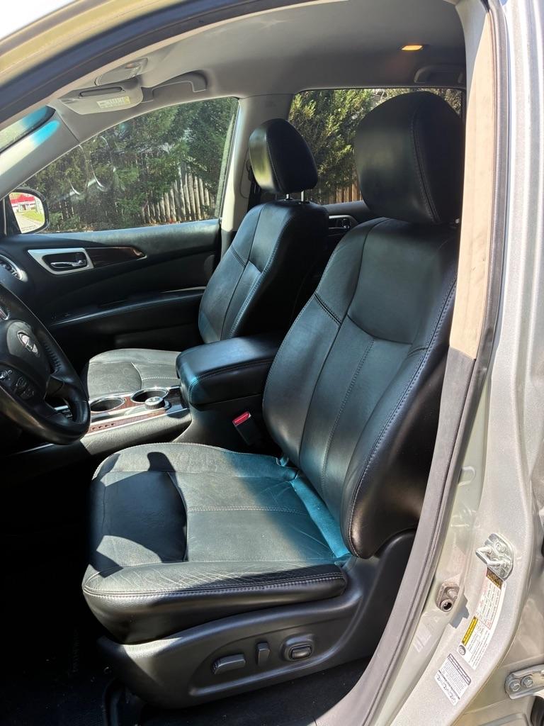 Nissan Pathfinder 4WD 4dr SL 2014