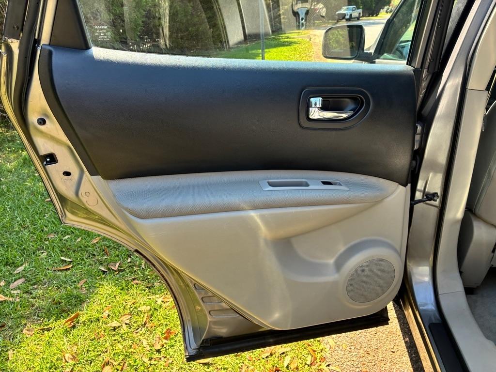 Nissan Rogue Select FWD 4dr S 2015