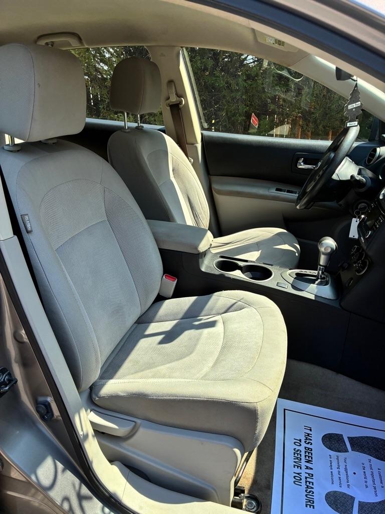 Nissan Rogue Select FWD 4dr S 2015