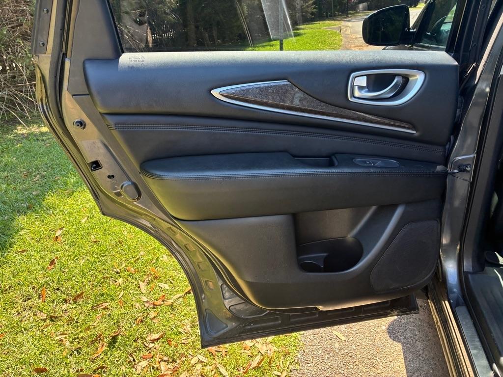 Infiniti JX35 AWD 4dr 2013