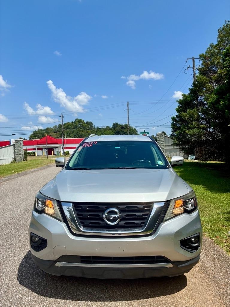 Nissan Pathfinder FWD SL 2019