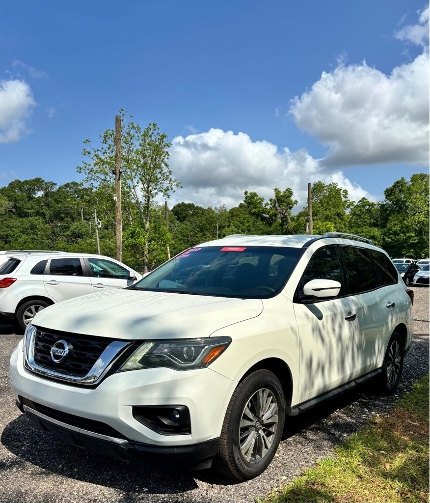 2020 Nissan Pathfinder SV 2WD's photo