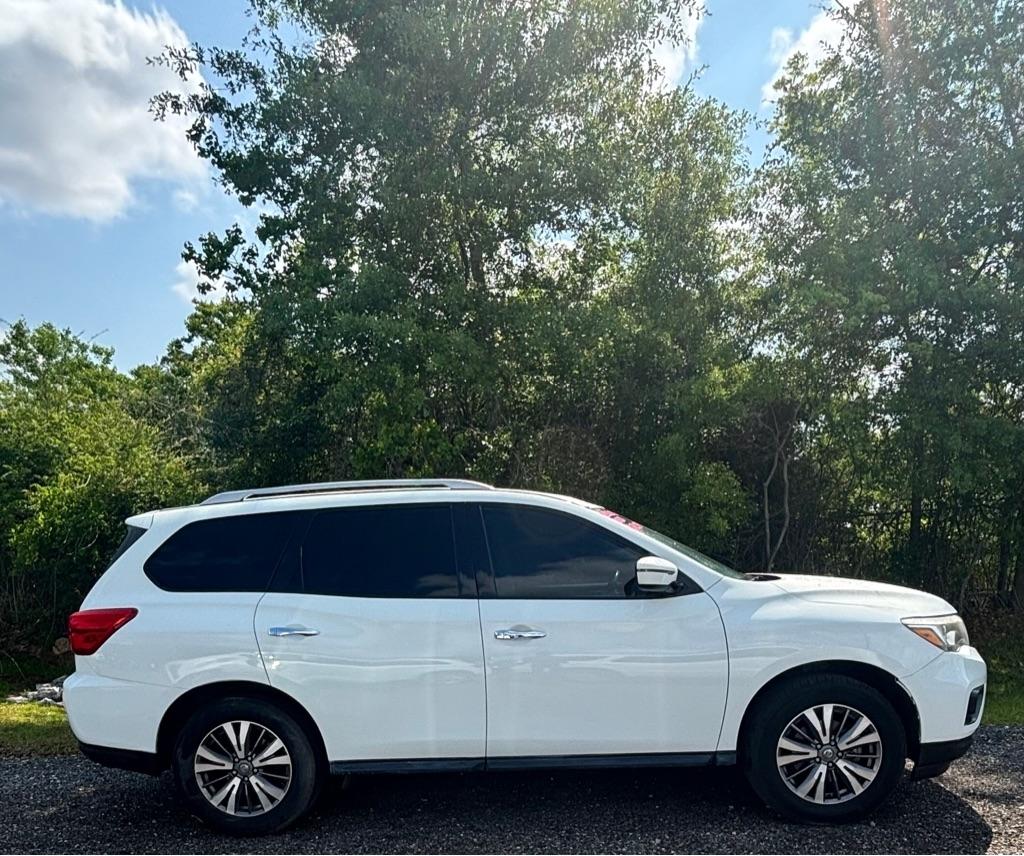 Nissan Pathfinder FWD SV 2020