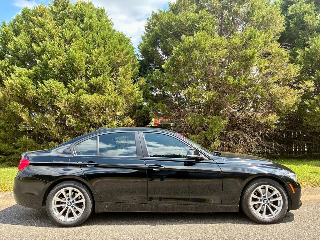 BMW 3 Series 4dr Sdn 320i RWD South Africa 2016