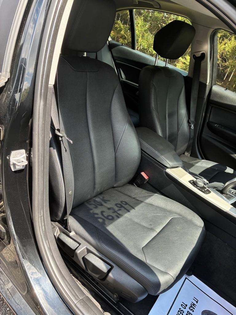 BMW 3 Series 4dr Sdn 320i RWD South Africa 2016