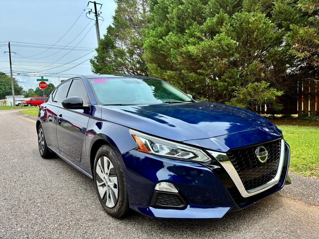 Nissan Altima 2.5 SR Sedan 2019