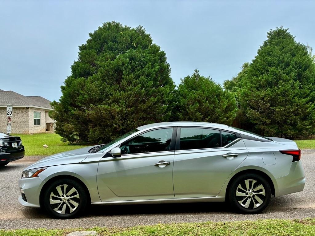 Nissan Altima 2.5 S Sedan 2021