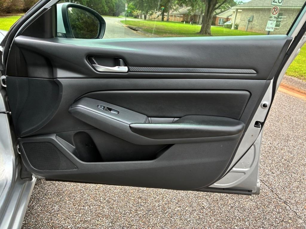 Nissan Altima 2.5 S Sedan 2021