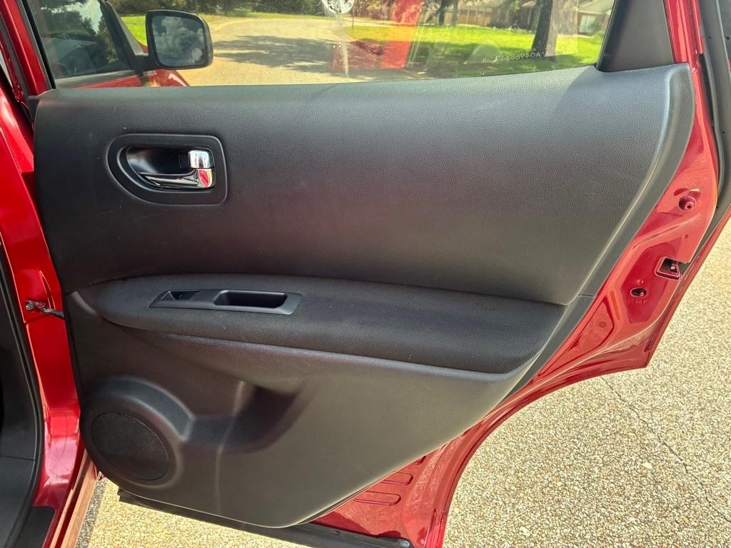 Nissan Rogue AWD 4dr S 2011