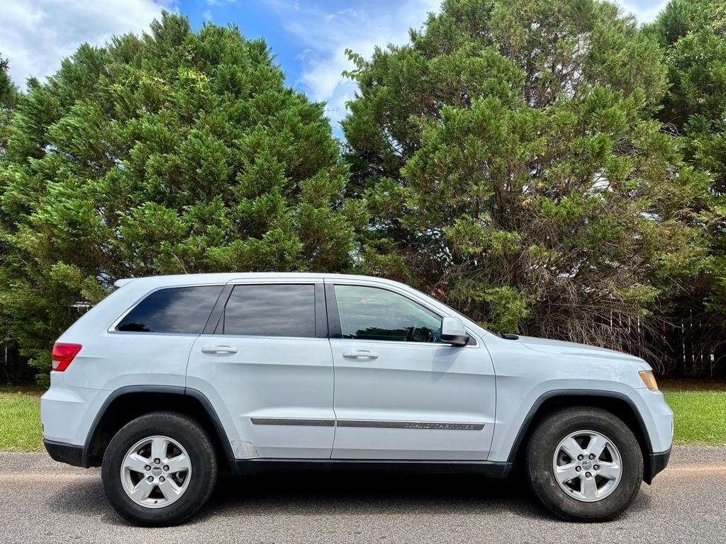 Jeep Grand Cherokee RWD 4dr Laredo 2013