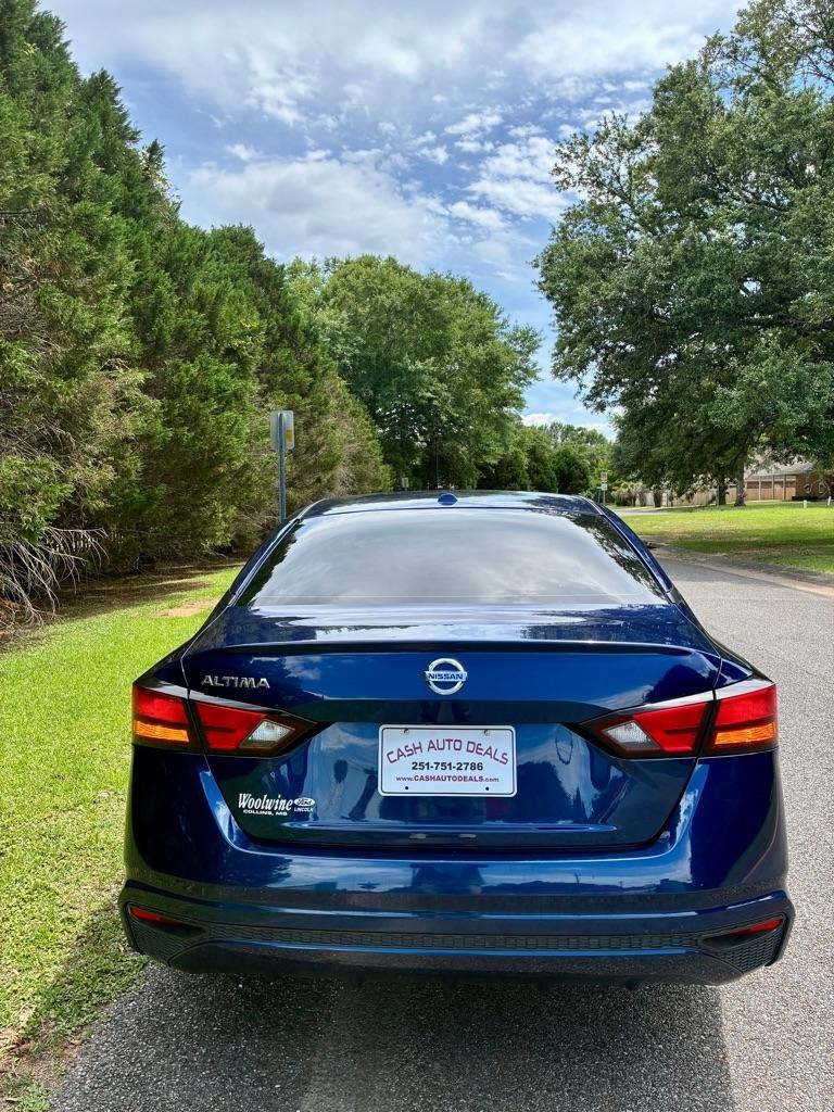 Nissan Altima 2.5 S Sedan 2020