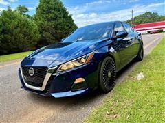 2020 Nissan Altima 