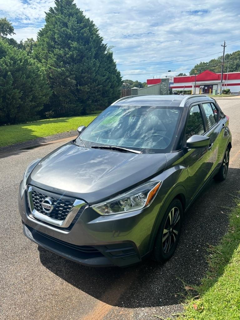 Nissan Kicks SV FWD 2019