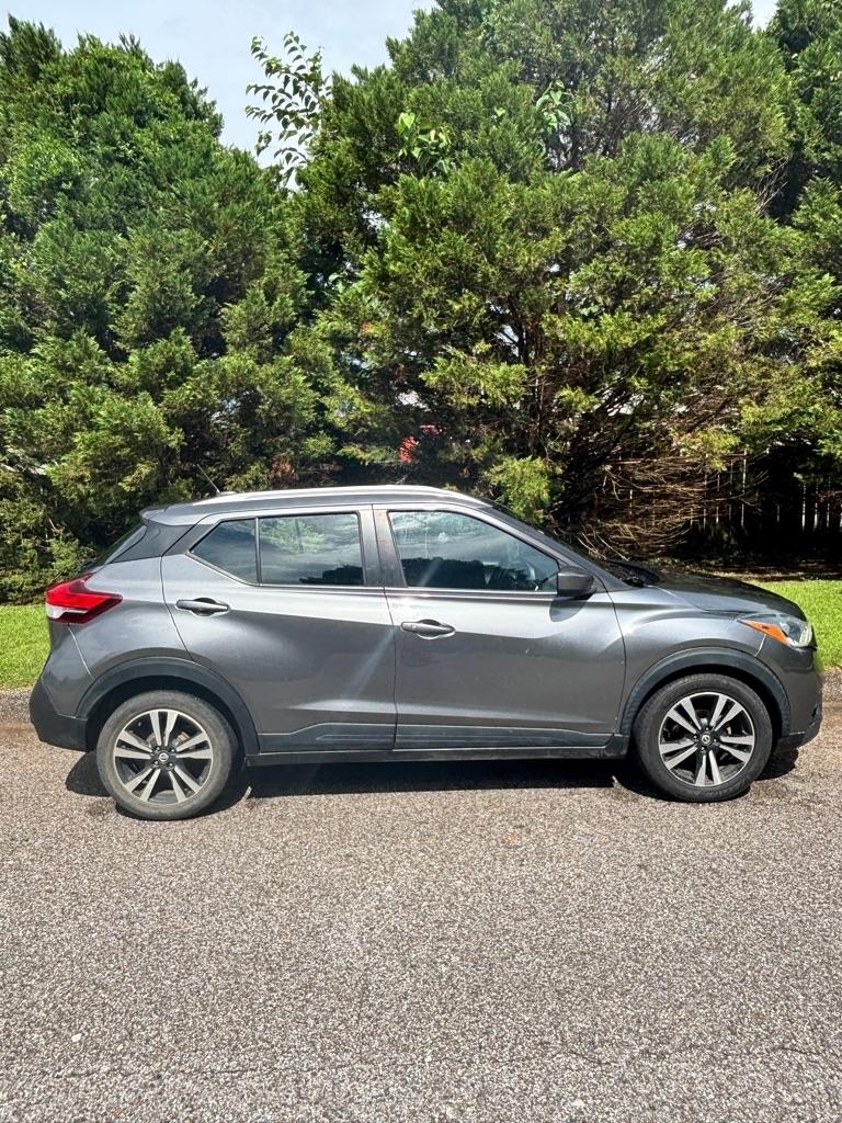 Nissan Kicks SV FWD 2019
