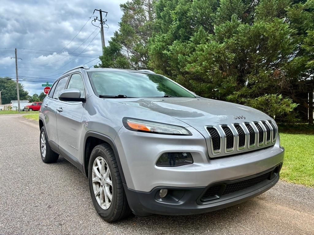 Jeep Cherokee Latitude FWD 2017